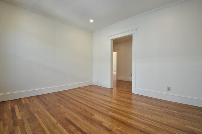 Building Photo - 27 Ransom Rd