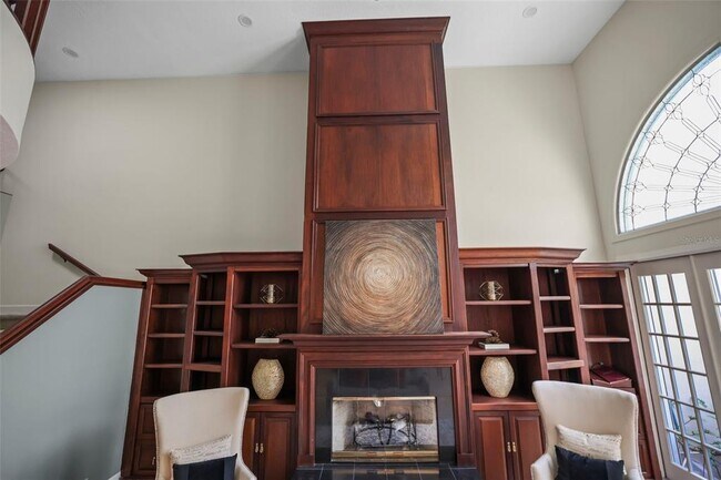 Building Photo - 4941 Bayshore Blvd