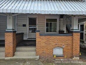 Building Photo - 35-37 N 3rd St