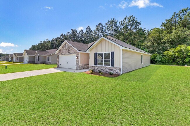 Building Photo - Hartford - Statesboro 3 Bed 2 Bath