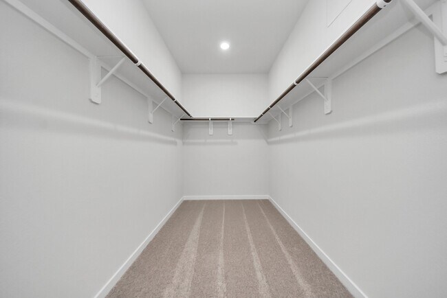 Building Photo - 473 Shoreview Dr