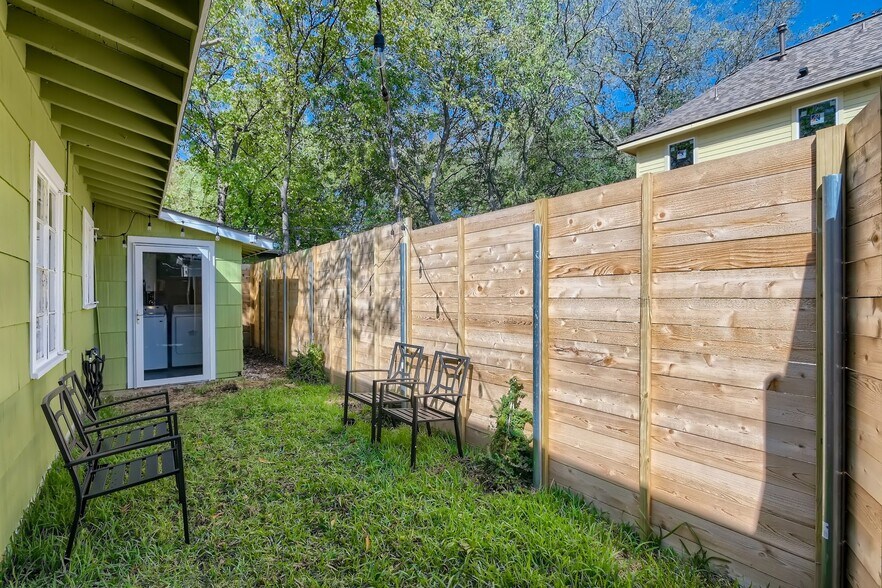 Building Photo - 408 Hammack Dr