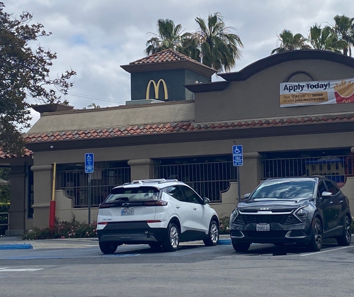 Building Photo - 200 E Alessandro Blvd