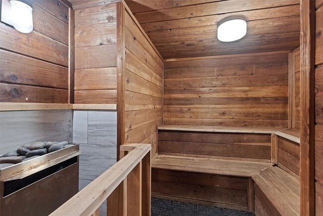 Building Photo - Winter Seasonal Rental- Wild Irishman 1039