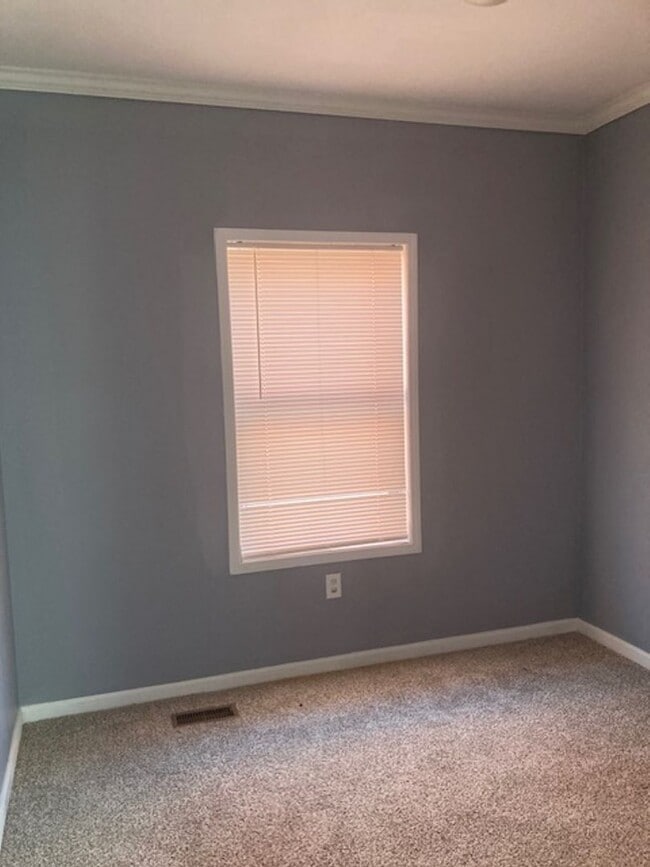 Building Photo - Gulfport 3 Bedroom