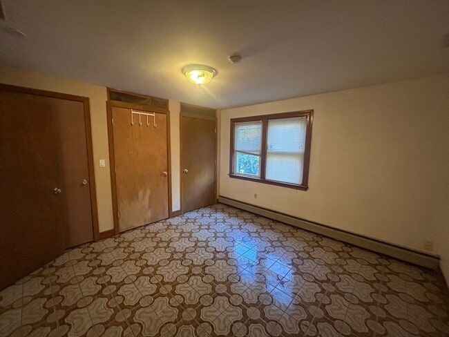 Building Photo - 22 Norcross St