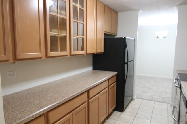 Building Photo - 960 Beau Dr