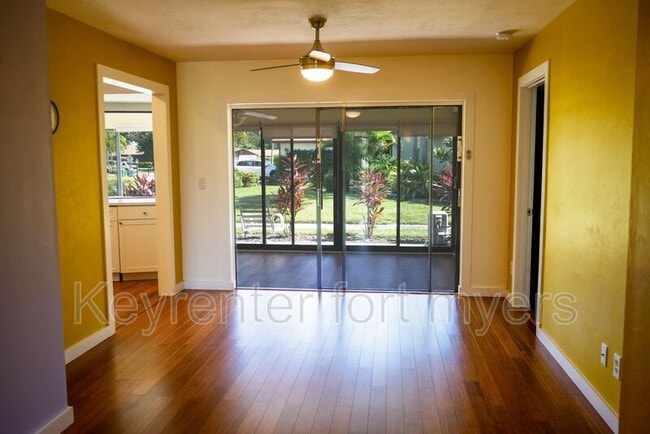 Building Photo - 4779 Lakewood Blvd