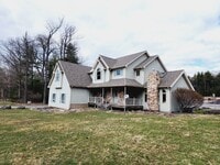 Building Photo - 1811 PA-611