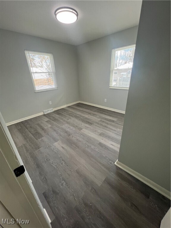 Building Photo - 2557 Edwin Ave