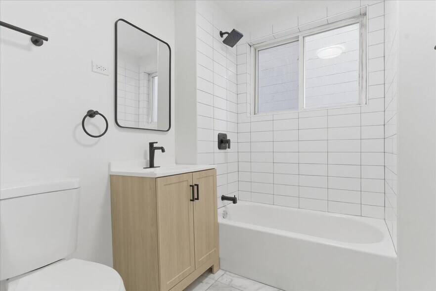 Building Photo - 2607 W Haddon Ave