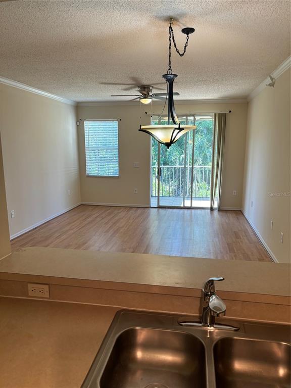 Building Photo - 5701 Bentgrass Dr