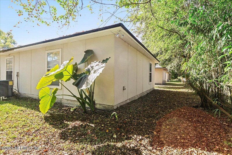 Building Photo - 1000 Smithfield St