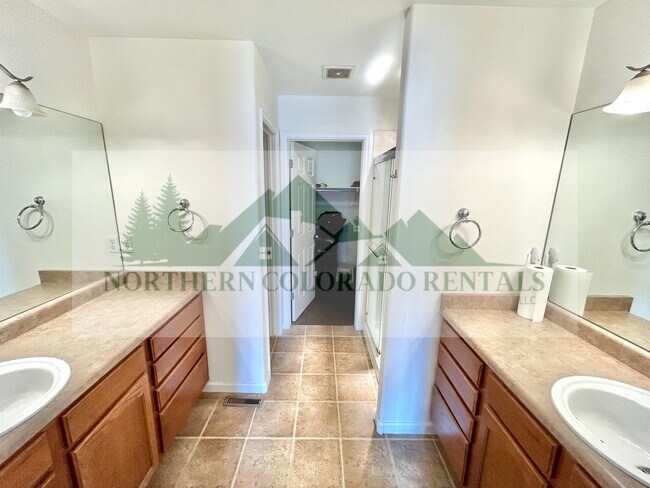 Building Photo - 3330 Apple Blossom Way