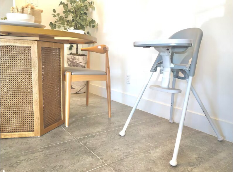 Building Photo - 225 Utah St