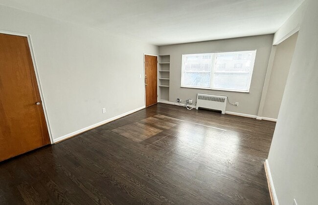 Building Photo - 458 Wood Ave