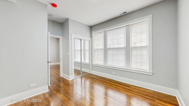 Building Photo - 2626 E 78th St