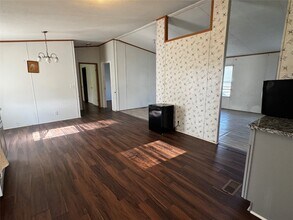 Building Photo - 15930 Boss Gaston Rd
