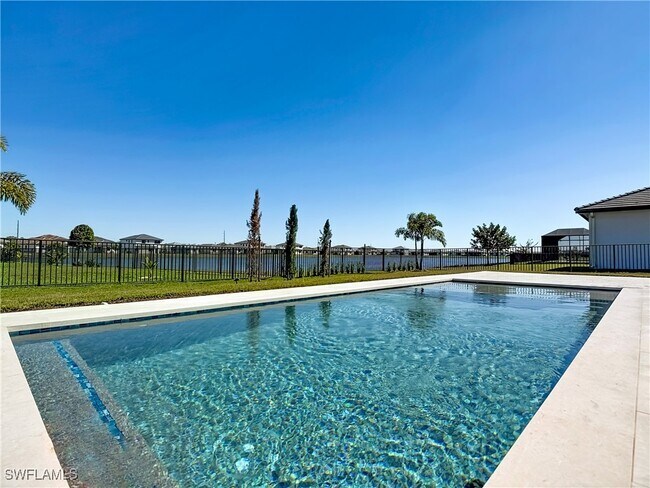 Building Photo - 5046 Panella Ave