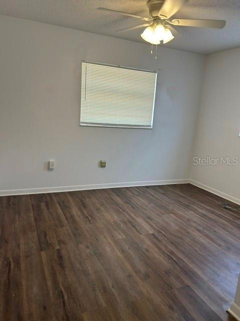 Building Photo - 1472 N Melrose Dr