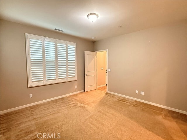 Building Photo - 100 Excursion