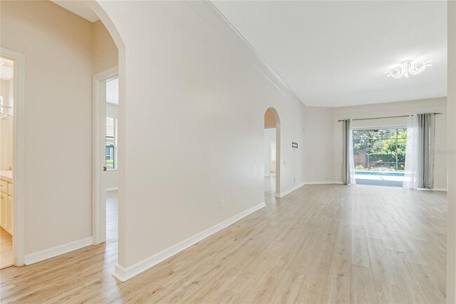 Building Photo - 1363 Glenwick Dr