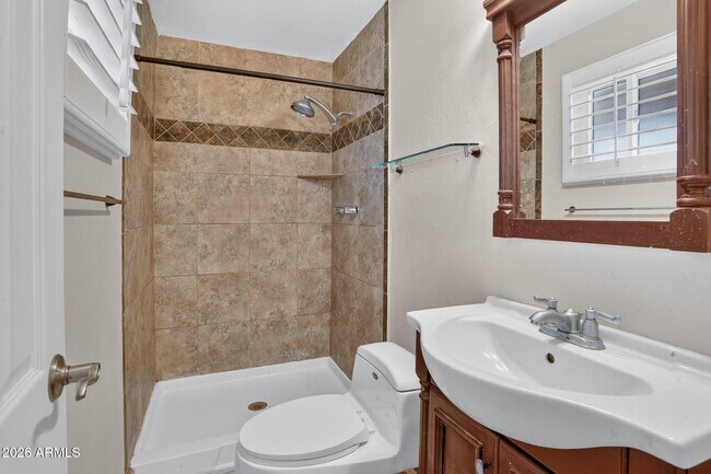 Building Photo - 3629 E Winchcomb Dr