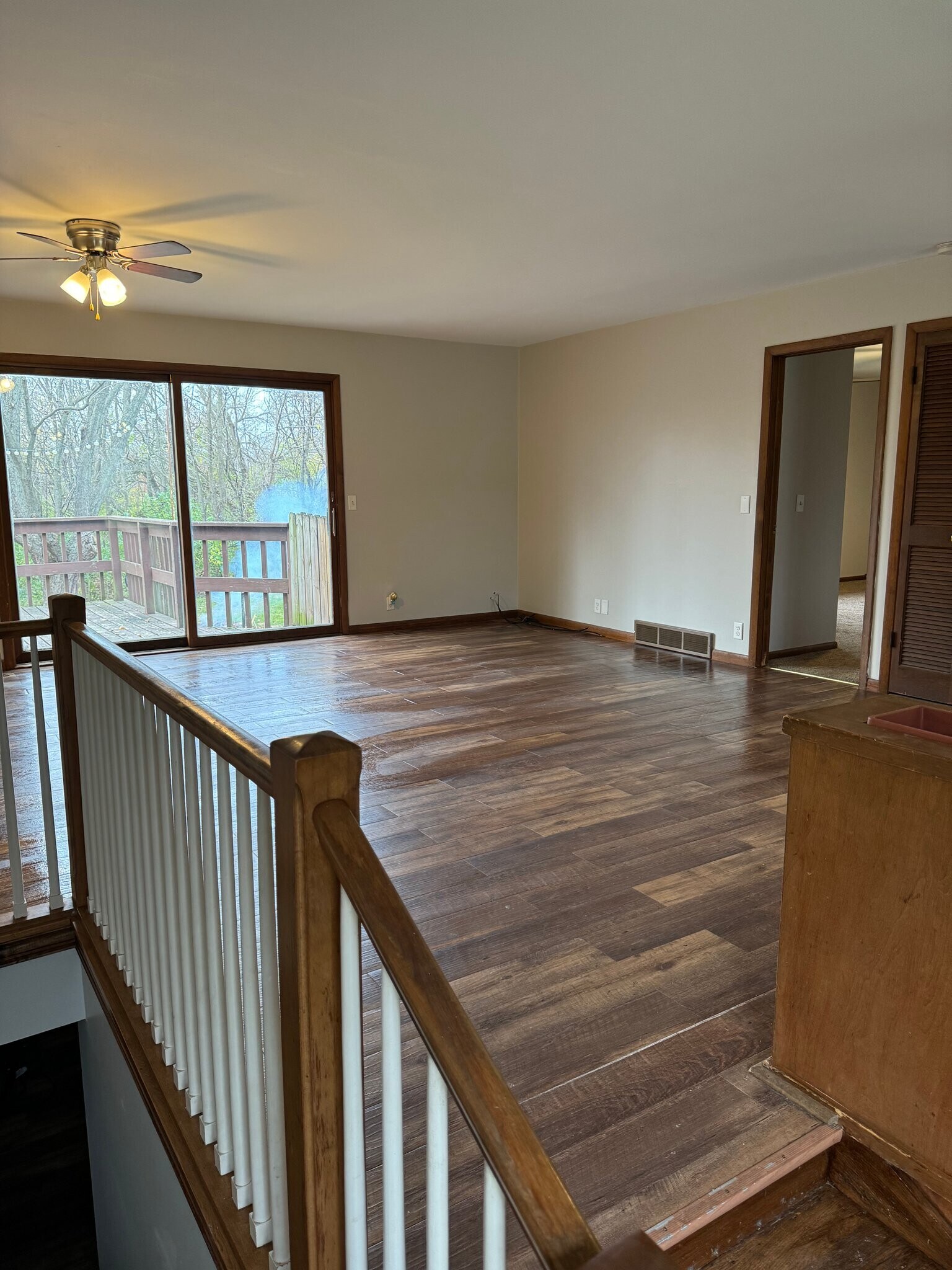 Building Photo - 7118 N Bull Creek Rd