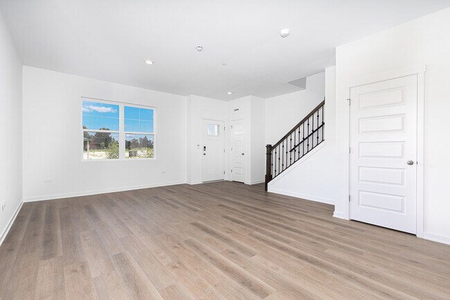 Building Photo - 2130 Bodega Rd