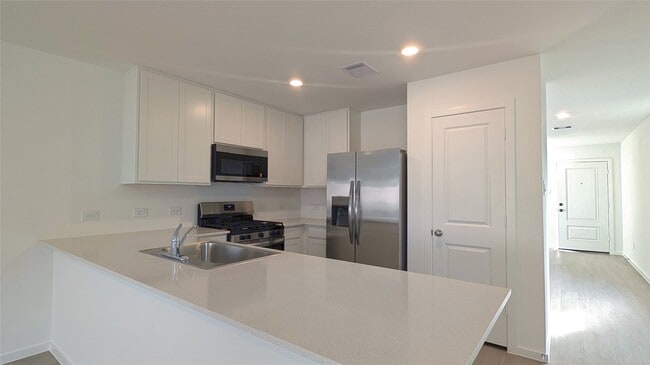 Building Photo - 21518 Willow River Canyon Ln