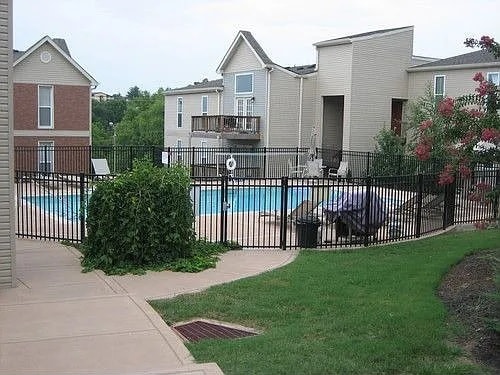 Building Photo - 420 Elysian Fields Rd