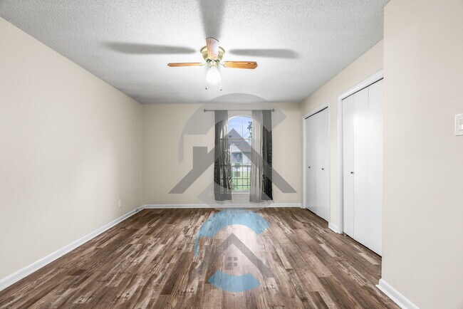 Building Photo - 12533 Rivercrest Dr