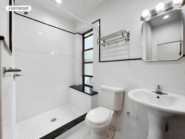 Building Photo - 503 W 148th St