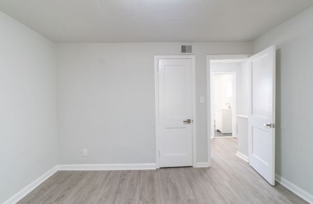 Building Photo - 124 Yorke St