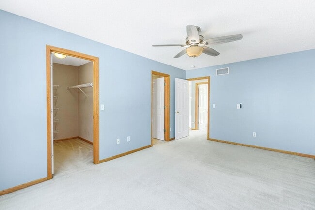 Building Photo - 10514 8th Ave N