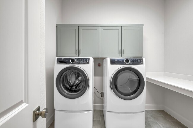 Building Photo - 32336 Noble Crk Dr