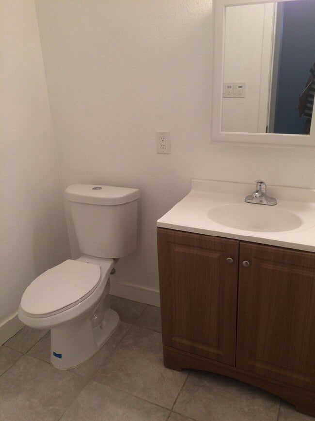 Building Photo - 1517 Ralston St