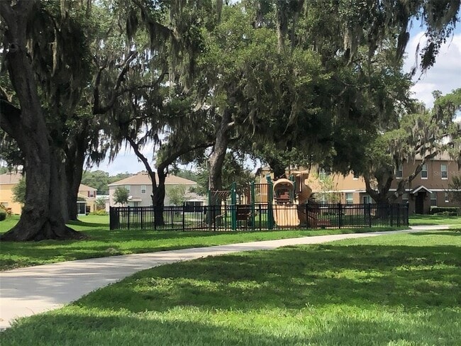 Building Photo - 1646 Scarlet Oak Loop