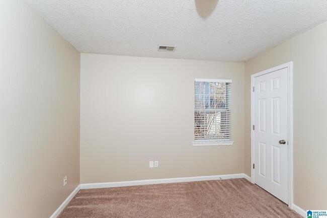 Building Photo - 2030 Plantation Pkwy