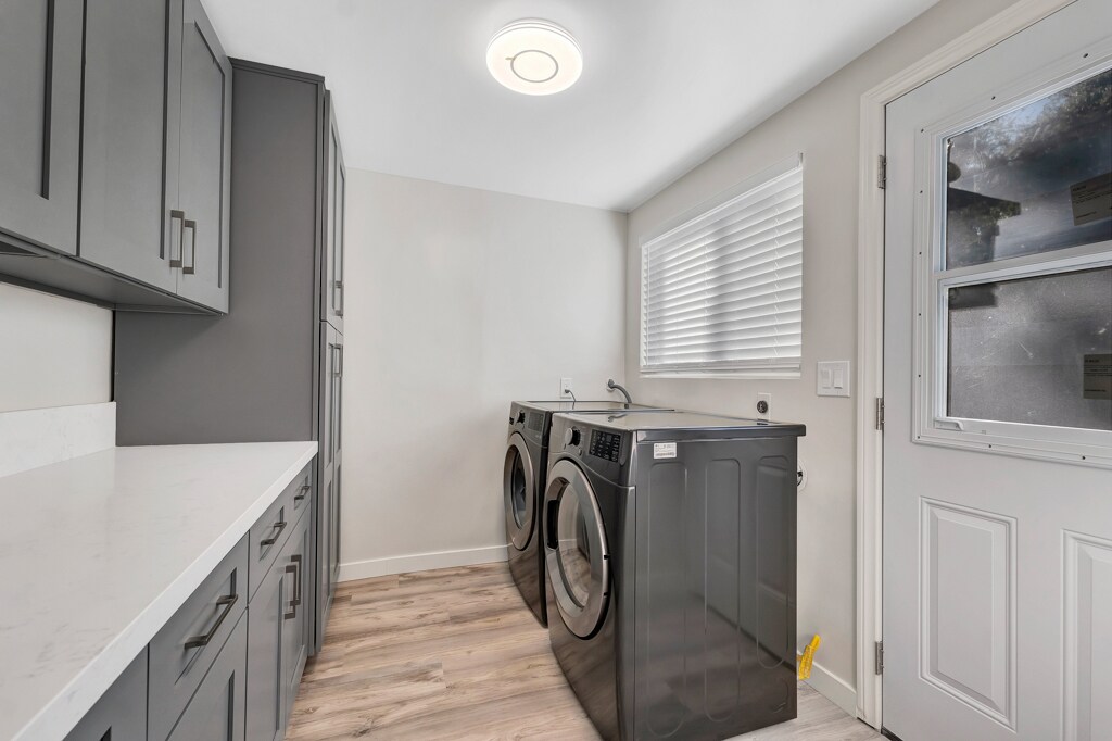 Building Photo - 19653 Valdez Dr