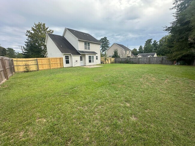 Building Photo - 4252 Redspire Ln