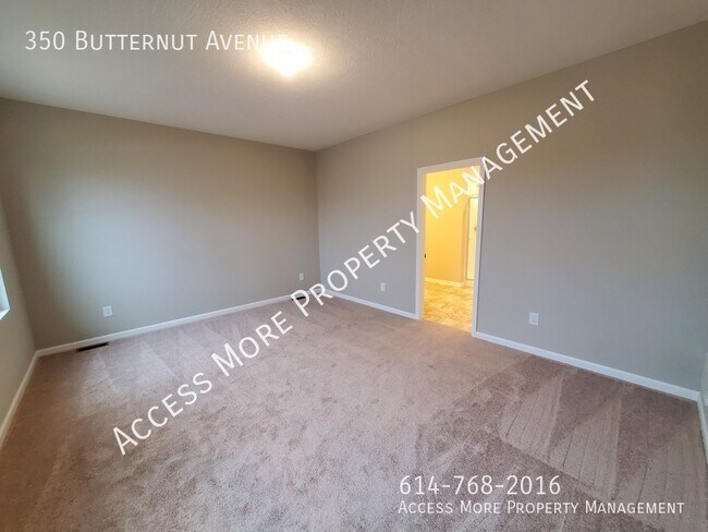 Building Photo - AWESOME MULTI-LEVEL HOME IN CIRCLEVILLE OHIO!