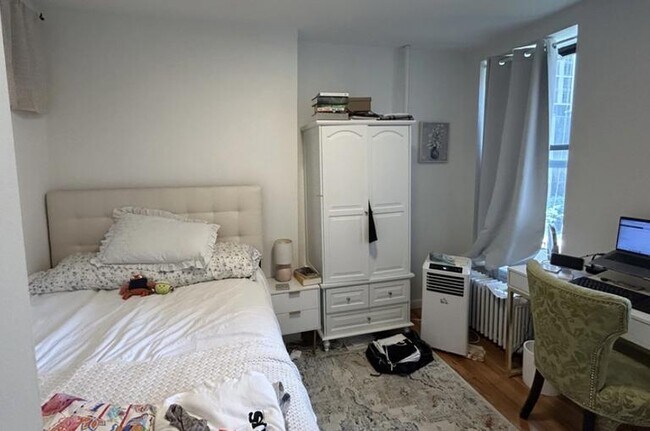 Building Photo - 1 bedroom in New York NY 10128