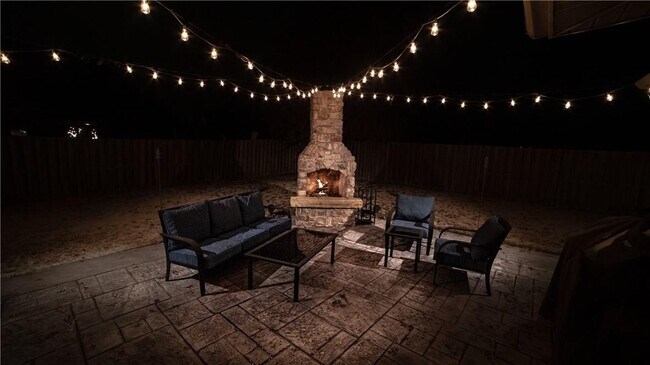 Building Photo - 3710 Monte Vallo Manor