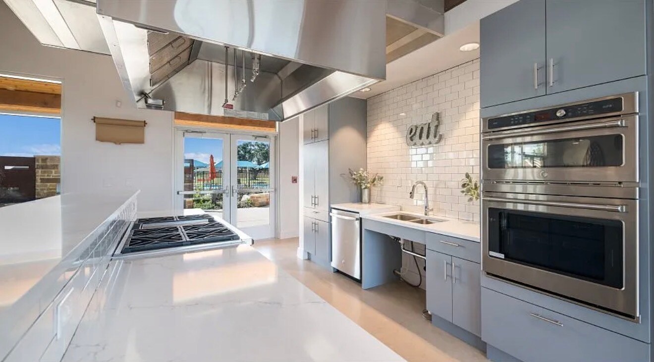 Building Photo - 9771 Janefield Ml