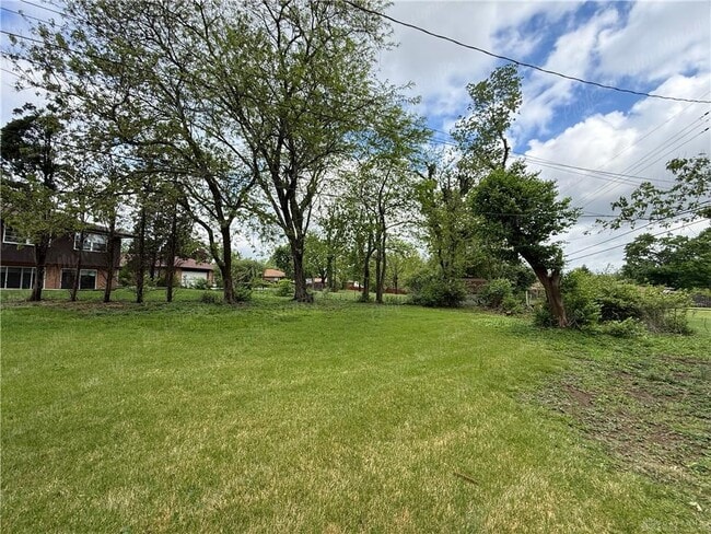 Building Photo - 3776 Dorset Dr