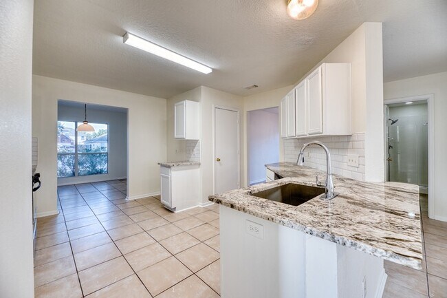 Building Photo - 7210 Fox Hall Ln