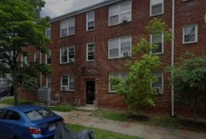 Building Photo - 1135 16th St NE