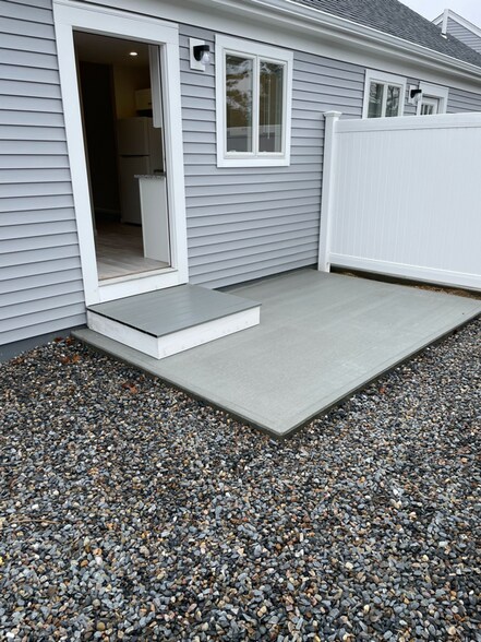 Building Photo - 10 Rebecca Ann Ln