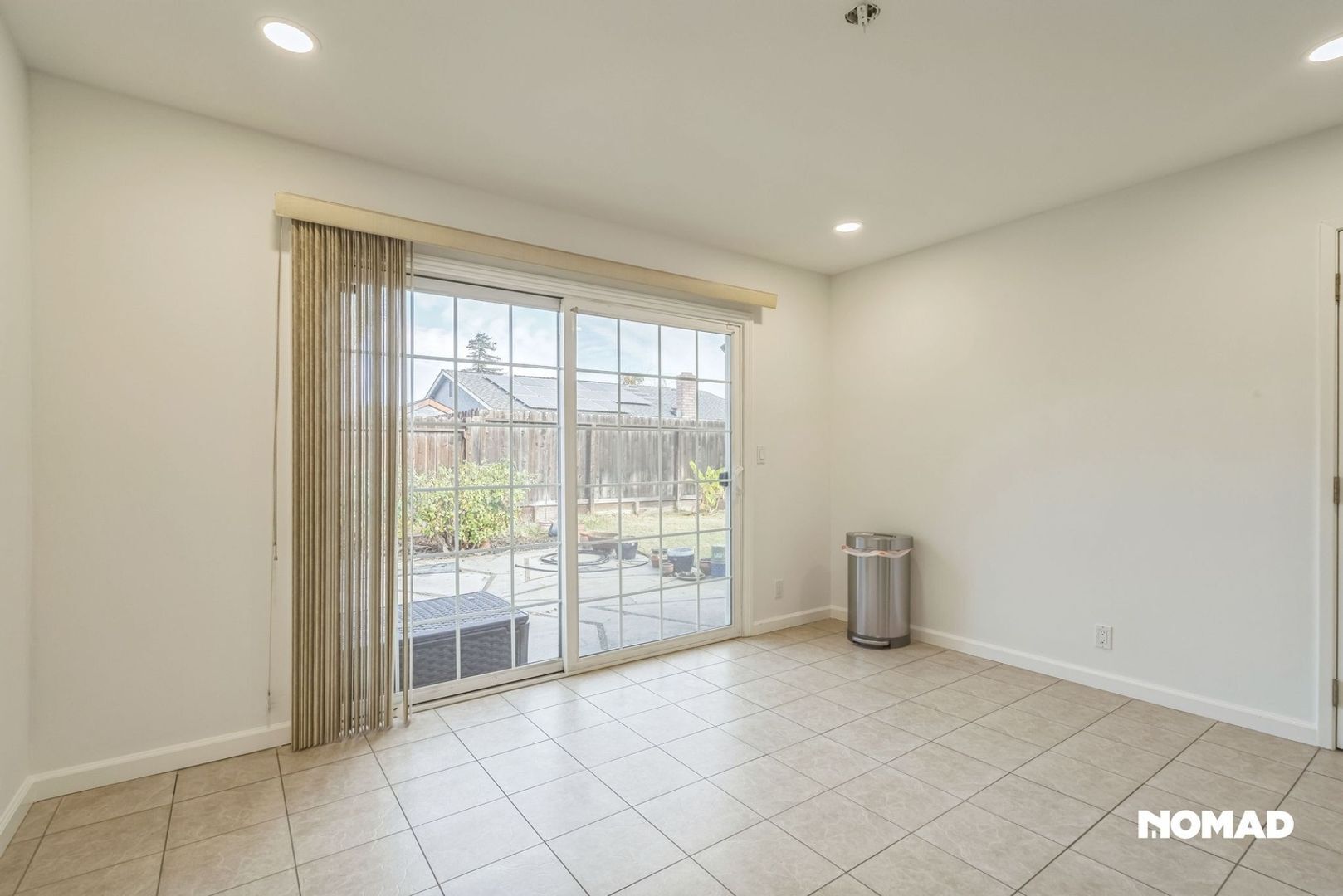 Building Photo - 5450 Scenic Ave